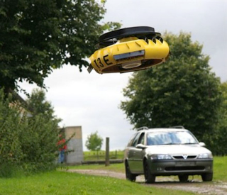 Illustration for article titled Real-Life Flying Saucers Prove That the Truth Is Right Here